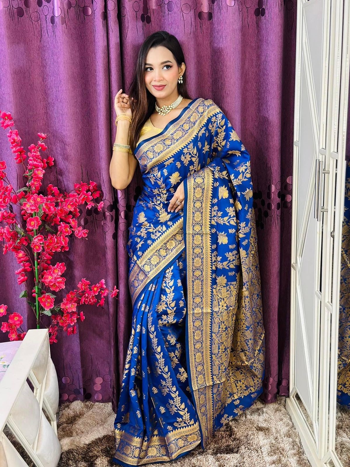 সফ্ট সিল্ক কাতান শাড়ি ব্লাউজ পিস সহ। PKS-17