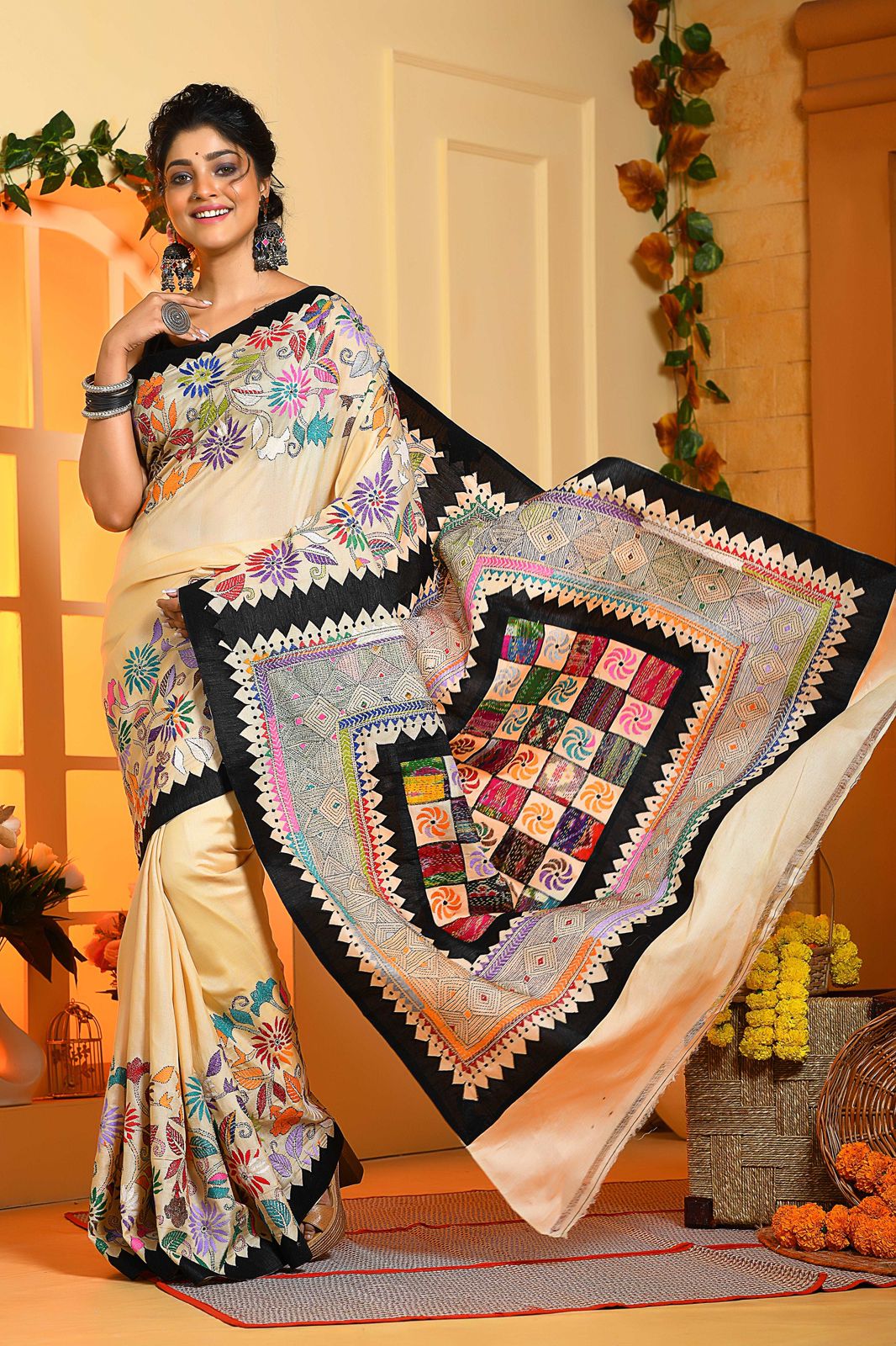 Cream Color Kantha Stitch Design Digital Print Saree | DG-200