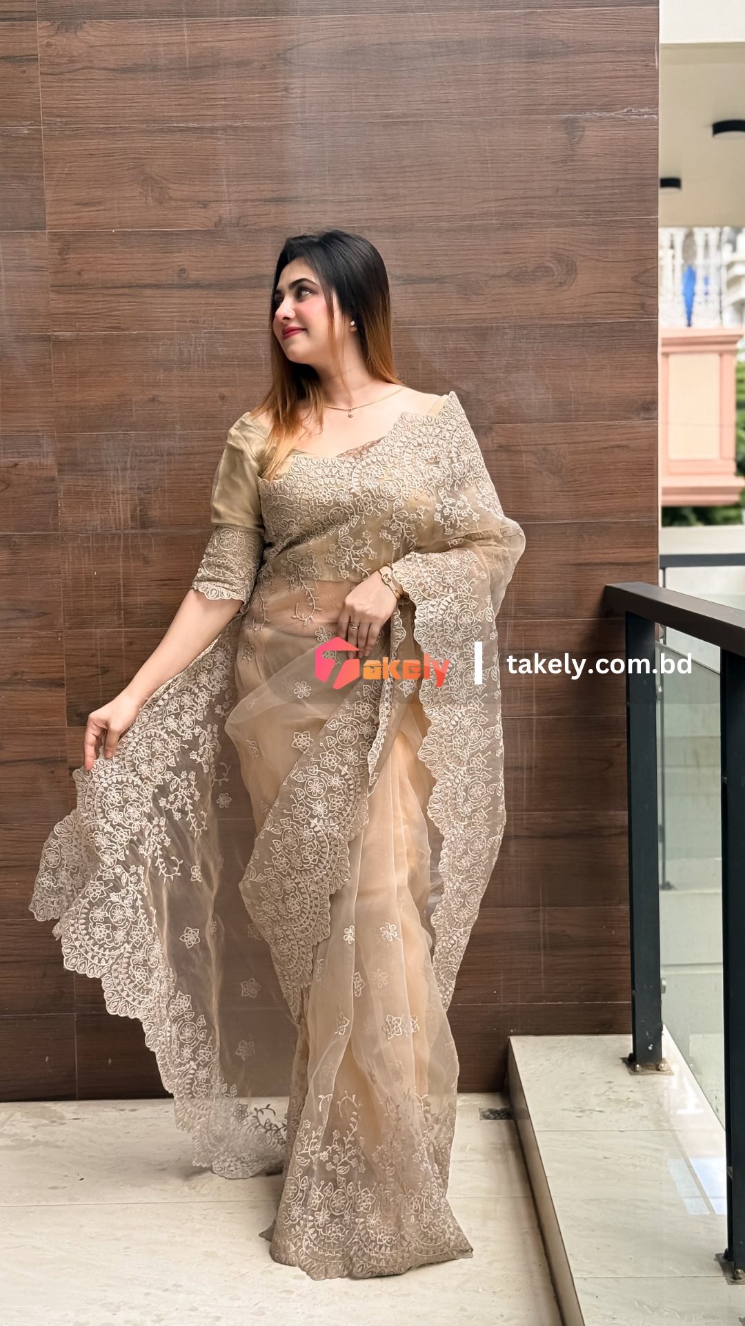 এক্সক্লুসিভ অর্গানজা পার্টি শাড়ি। EMB-107